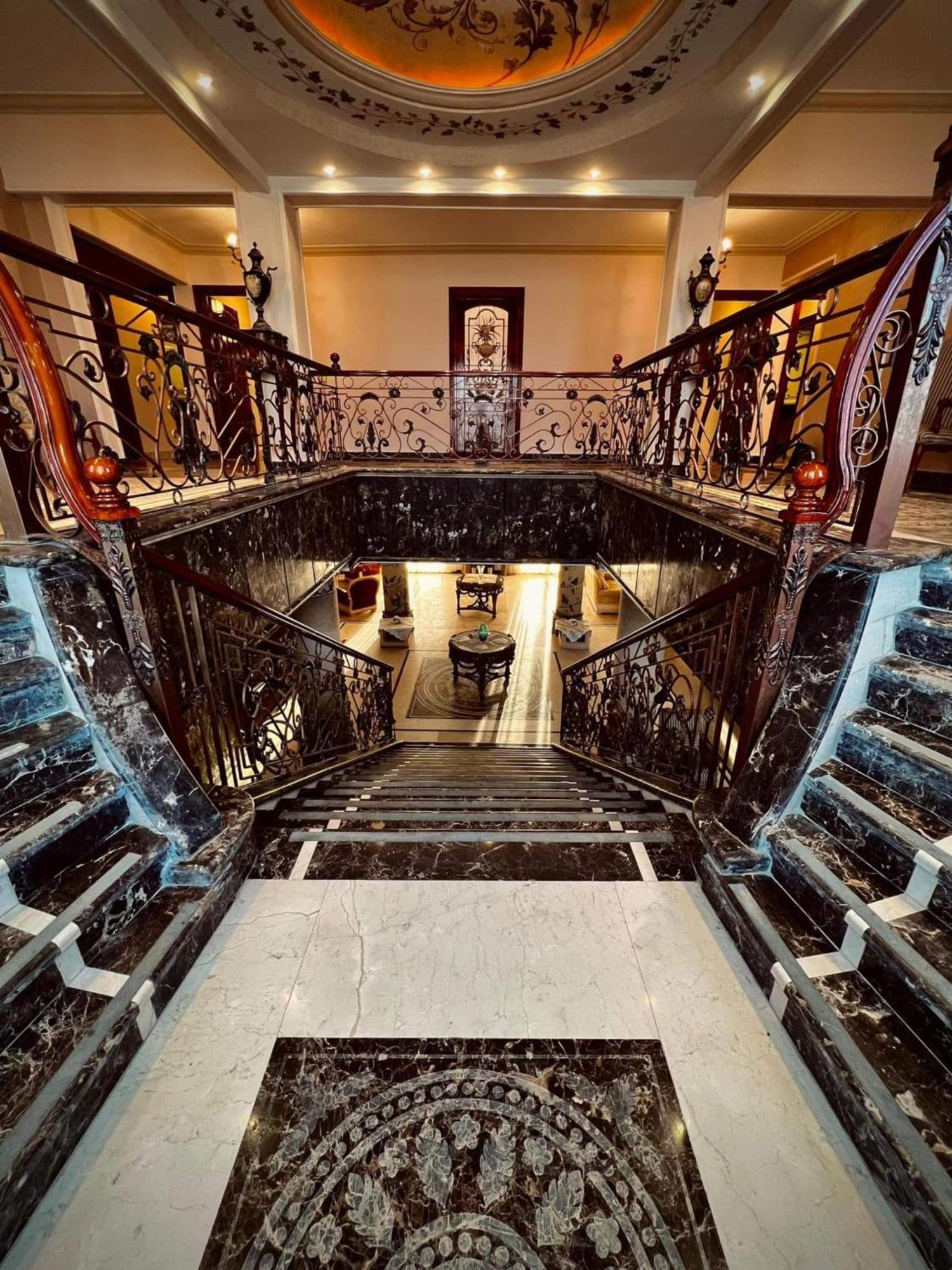 Vila Shehab's Castle Ain Sokhna In Santa Claus *